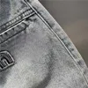 Spódnice Projektant odzieży damskiej projektant krótkiej spódniczki letniej nowej litery haft diamentowy denim Spodenki Spódnica wysokiej talii sprany niebieski hip PJ1X