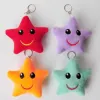 50pcslot Beaucoup de couleurs Mini Star Porte-clés en peluche Super Doux Mignonne Petite Étoile Poupées Petit Cadeau Petit Pendentif pour Arbre de Noël H0915