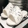 Designerversie Kleine geurslippers Belettering Flip-flops Platte modekleding Casual strandslippers