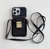 Étuis de téléphone portable de fleur en relief de concepteur Crossbody pour iPhone 14 13 12 11 Pro Max Couvertures arrière mobiles en cuir Coques avec poche pour carte