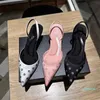 Sandálias de ponta de cetim de marca de luxo com salto fino e letras de strass nas costas sapatos ocos salto baixo sandálias de salto alto sandálias de jantar sandálias de fábrica