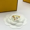 Bague d'amour de luxe pour femmes, bijoux de styliste, tendance, en acier inoxydable, classique, avec perles, cadeau d'ouverture, assorti à tout, à la mode, nouvelle collection