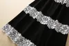 2023 Лето черные контрастные цветные панели кружевные платье спагетти квадратный шейный шей