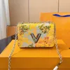 Colorful Painting Twist Women Designer Flap Bag Flower Leaf Pattern V Lock Gold/Silver Chain 4 Colors Two-tone Crossbody Shoulder Handbag Luxury Lady Purse 23x16cm