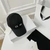 Spring High-end Cap Designer Baseball Cap Arc de Triomphe Alphabet Haftowana czapka luksusowy rozmiar regulowany mężczyźni i kobiety zarówno Like2024 za