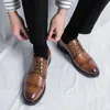 Gentleman Business Formelle Lederschuhe Herren Derby Schnürschuhe mit runder Zehenpartie Klassische Büro-Hochzeitsschuhe