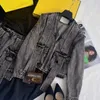 Two Piece Dress Designer 23 Spring Summer Fashion Functional Style Letter Bag Pocket V-neck Jean Jacket High Waist Skirt Set 4QR7