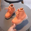 Trampki dziecięce buty 2023 wiosna jesień botki moda dziecięca dziewczęca obuwie najwyższej jakości chłopięce dziecięce skórzane butyHKD230701