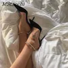 Dress Shoes Dress Shoes Luxury s Chains Women Pumps Designer Sandals High Heels Summer Ankle Strap Party Shoes Star Style Wedding Prom Shoes Z230703