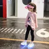 Sneakers Barn LED Glödande Sneakers USB Charge Skor för Grillar Luminous Mesh Andas Barn Pojkar Halkfria Ljus Skor Storlek25-36HKD230701