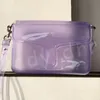 젤리 태비 가방 디자이너 PVC 여성 사탕 색상 투명한 크로스 바디 플랩 플랩 푸시 클로저 핸드백 서명 하드웨어 어깨 가방 크로스 바디 지갑