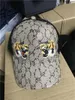 Bollkepsar Design Baseballkepsar herr kvinna Märke Tiger Head Hattar bee snake Broderat ben Män Kvinnor casquette Solhatt gorras Sports mesh trucker keps