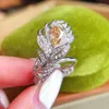 Cluster Rings Super Flash Zircon Feather Ring For Women's Wedding Premium Luxury Jewelry Dia dos Namorados Namorada Presente Ajustável