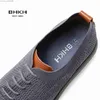 Sapatos sociais Sapatos sociais BHKH malha de malha respirável casual leve inteligente calçado de escritório masculino Z230706