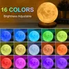 Lichten 16 Kleuren Creative 3D Led 360 ° Roterende Lunar Nachtlampje voor Home Office Kamer Touch Control Desktop maan Lamp HKD230704