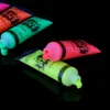 Body Paint 624pcs Body Art Paint Neon Fluorescente Fiesta Festival Halloween Cosplay Maquillaje Fiesta Herramientas Niños Pintura facial UV Glow Pintura 230703