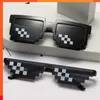 Nouvelles lunettes de soleil mosaïque pour hommes femmes Pixel noir rétro Gamer Robot lunettes de soleil Cool Party Vintage nuances lunettes