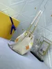 Высококачественная подлинная кожаная роскоши женские сумочки квадратная сумка модная крышка крышки плеча по кроссовым телефонам пляж дизайнерские сумки для мессенджеров M46545