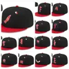 2024 Designerskie czapki Rozmiar Flat Hat Unisex Baseball Snapbacks Fit Flat Hat Haftle Regulowane czapki koszykówki Sport Hip Hop Sprzedaż Hip Hop Suroster Size 7-8