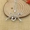 Collane con ciondolo LPHZQH Doberman Movement Collana Pendenti Donna Cute Pet Puppy Jewelry Girocollo Collare Regalo Colore Oro