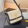 Designer Dames Tassen Nieuwe Trendy Crossbody Handtassen voor Vrouwen Gouden Letters Schoudertas Luxe Merk Flap Pocket Totes Veelzijdige Kleine Tote