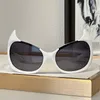 Óculos de sol personalizados masculinos Designer de moda Palco clássico passarela senhora estilo único Alta qualidade 0284O cchiali da sole