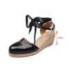 McCkle Женщины клинья сандалии лодыжка щинка щинка ispadrilles узкая полоса закрытая женская летняя обувь Ladies Sandal New L230704