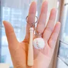 Baseball Bat Keychain Sports Sports التذكارية الفريدة حقيبة الديكور كيس كيس جعل حقيبتك تبدو هدايا فريدة من نوعها لحفلة عيد ميلاد الطفل