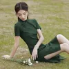 Etniska kläder 2023 Sommar Kort Sexig Grön Cheongsam Retro Förbättrad litteratur Elegant kinesisk traditionell stil Qipao-klänning för unga