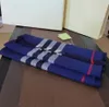 B Scarf Designer Cashmere High-end mjuk tjock Klassisk plädtryckt herr- och dammodekostymer Halsdukar varm scarf 180*30