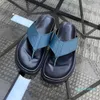 2023-Popular Summer Mens Famous Brand designer sandals slippers popular Flip Flops Modeling Star Recommended Classic Upper Foot Comfortable Beach Pool Slipper