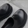 Yuvarlak ayak parmağı elbise ayakkabı tıknaz topuk mans eğitmenleri adam resmi ayakkabı kayar