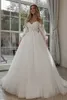 Splendidi abiti da sposa con spalline A Line Abiti da sposa con maniche a sbuffo Appliques in pizzo Fiori 3D Abito da sposa con spalle scoperte Abito da sposa Boho abiti da sposa