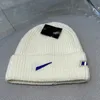 Designer Hats Luxury Tech Fleece Autumn and Winter Cap Classic Style Brodery Sticked Hat Par Hattar Sju färger tillgängliga 003