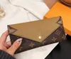 Grossistväska för kvinnor Modeväska i presbyopi läder Kvinnors penningväska med klippmynt med tre gånger