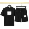 2023 Лето мужская футболка дизайнерская рубашка набор дизайнерских дизайнерских костюмов мужского с коротким рукавом