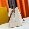 حقيبة مصممة للنساء جودة مقفات حقيبة دلو أحادية اللون