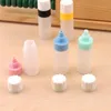 5 цветов глазные контакты с линзой пластиковый контейнер с жидкостью для жидкости для контактных точек корпуса.