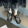 Summer Women Slippers E17C6 RIVETS RIVETS PUNK ROCK MULES CRÉATIVE METALS CONCUTERS POURCE CAS CASS