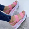 Kadınlar plaj moda takozları yaz açık punk ayakkabıları sandalet kama kadın platformu toka kayışı sokak sanalias de mujer 230703 102