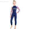 Mutesuits Dysuits Hot Kids Girls Boys Abito da immersione in neoprene muta per bambini per mantenere caldi maniche lunghe con maniche lunghe UV Swimwear 2020 HKD230704