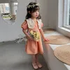 Mädchen Kleider 2023 Sommer Retro Koreanische Kinder Kleidung Pastoralen Blumen Stickerei Kleid Kurzen ärmeln Rock Boutique