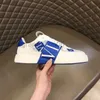 Lyxdesigner kvinnor män casual skor mode blommor äkta läder lapptäcke låga topptränare sneakers runway plattform v