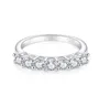 Anelli a grappolo 0.7ct D Color Moissanite Eternity Ring S925 Sterling Silver Platinum Plated Diamond Band Mezza impilabile per le donne