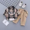 Anzüge Herbst Frühling Baby Junge Mode Formale Kleidung Set Kind Anzüge Set Kariertes Hemd Hosen 2 pac/set Kinder kleidung Set 1 2 3 4 5 JahreHKD230704