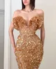 Modische Gold-Pailletten-Abschlussballkleider, Rüschen, herzförmige Abendkleider, Vorderschlitz, formelles rotes Teppich-langes Partykleid für besondere Anlässe