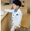 Pakken Kinderen Formele Witte Jurk Pak Set Bloem Jongens Bruiloft Prestaties Kostuum Kinderen Blazer Vest Broek Overhemd Stropdas KledingHKD230704