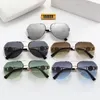 Дизайнерские мужчины пилотные солнцезащитные очки Cool Fashion Women Sunglass Sunglass Summer Eglasses v Роскошные солнце