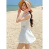 Swimwear féminin 2023 Fashion Korea Style One Piece Small Small Fresh sans dos conservateur Holiday Beachwear