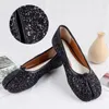 Mary Janes Ippeum Tabi Sevimli bölünmüş ayak parmağı düz ayakkabılar kadın tasarımcılar markası dupe loafers lolita elbise artı boyut tabi fb